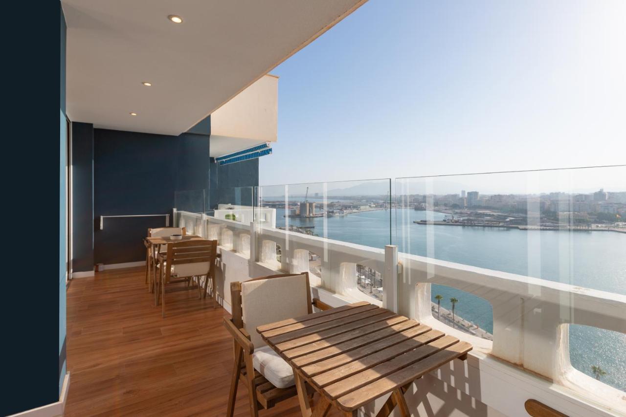 מאלגה Luxury Beach/Port Apartment מראה חיצוני תמונה