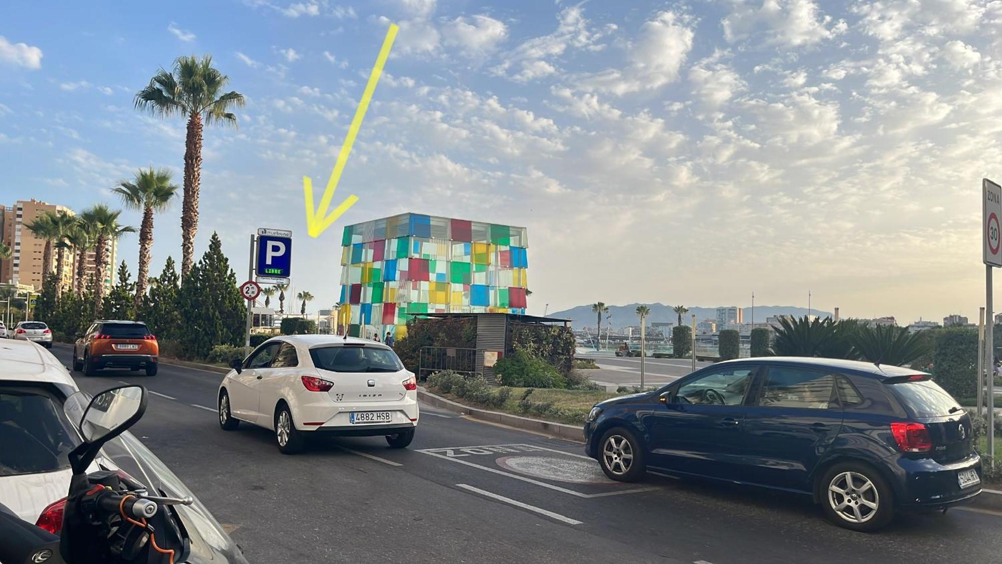 מאלגה Luxury Beach/Port Apartment מראה חיצוני תמונה