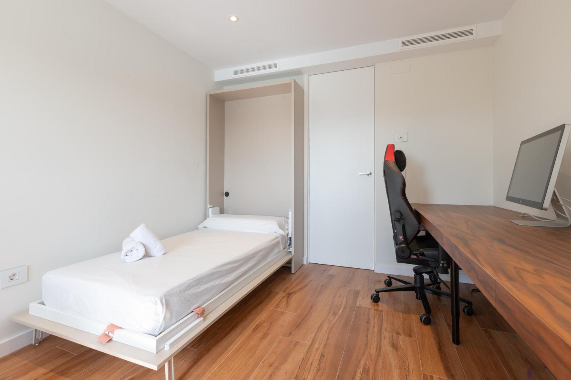 מאלגה Luxury Beach/Port Apartment מראה חיצוני תמונה