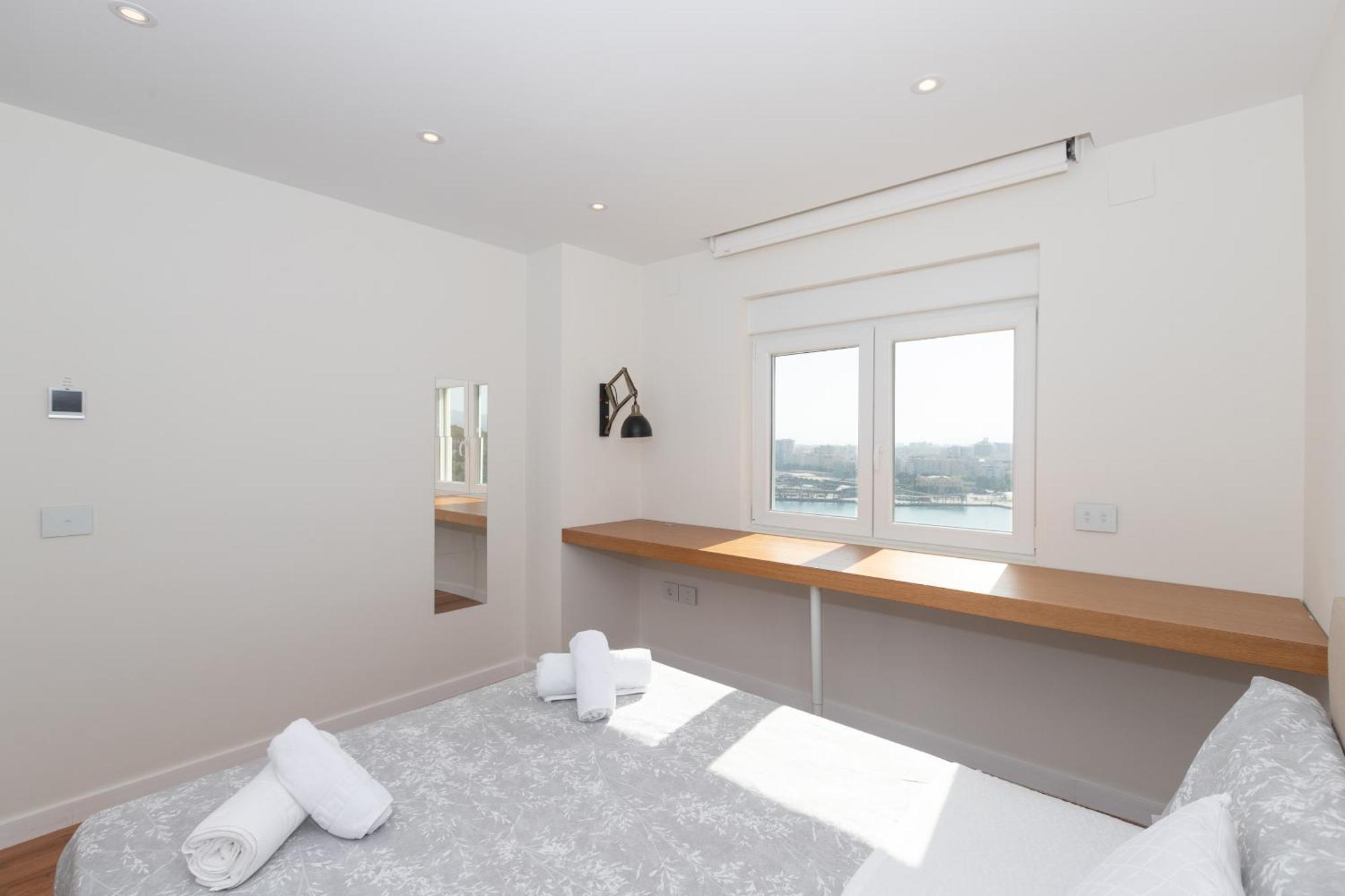 מאלגה Luxury Beach/Port Apartment מראה חיצוני תמונה