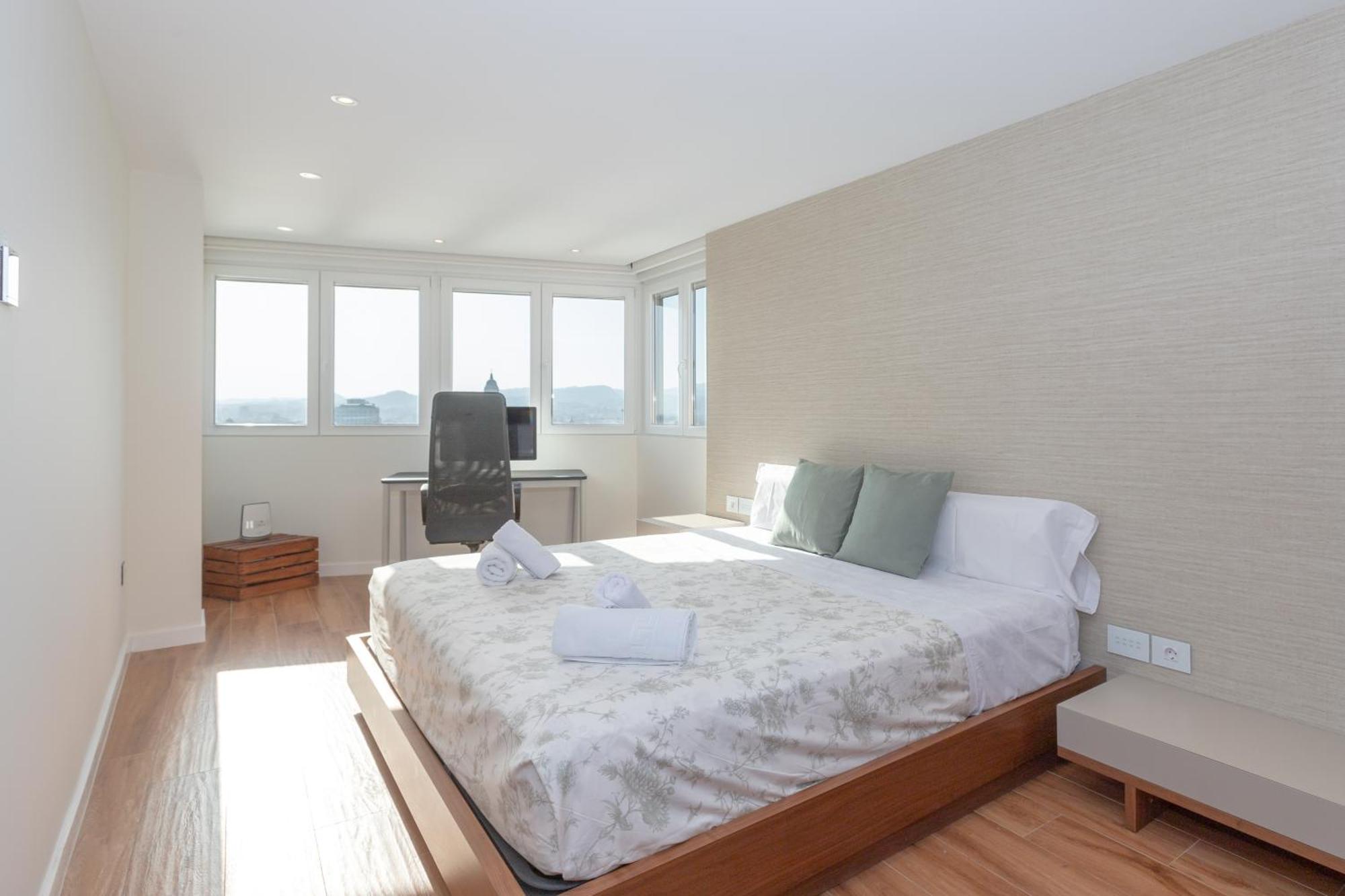 מאלגה Luxury Beach/Port Apartment מראה חיצוני תמונה